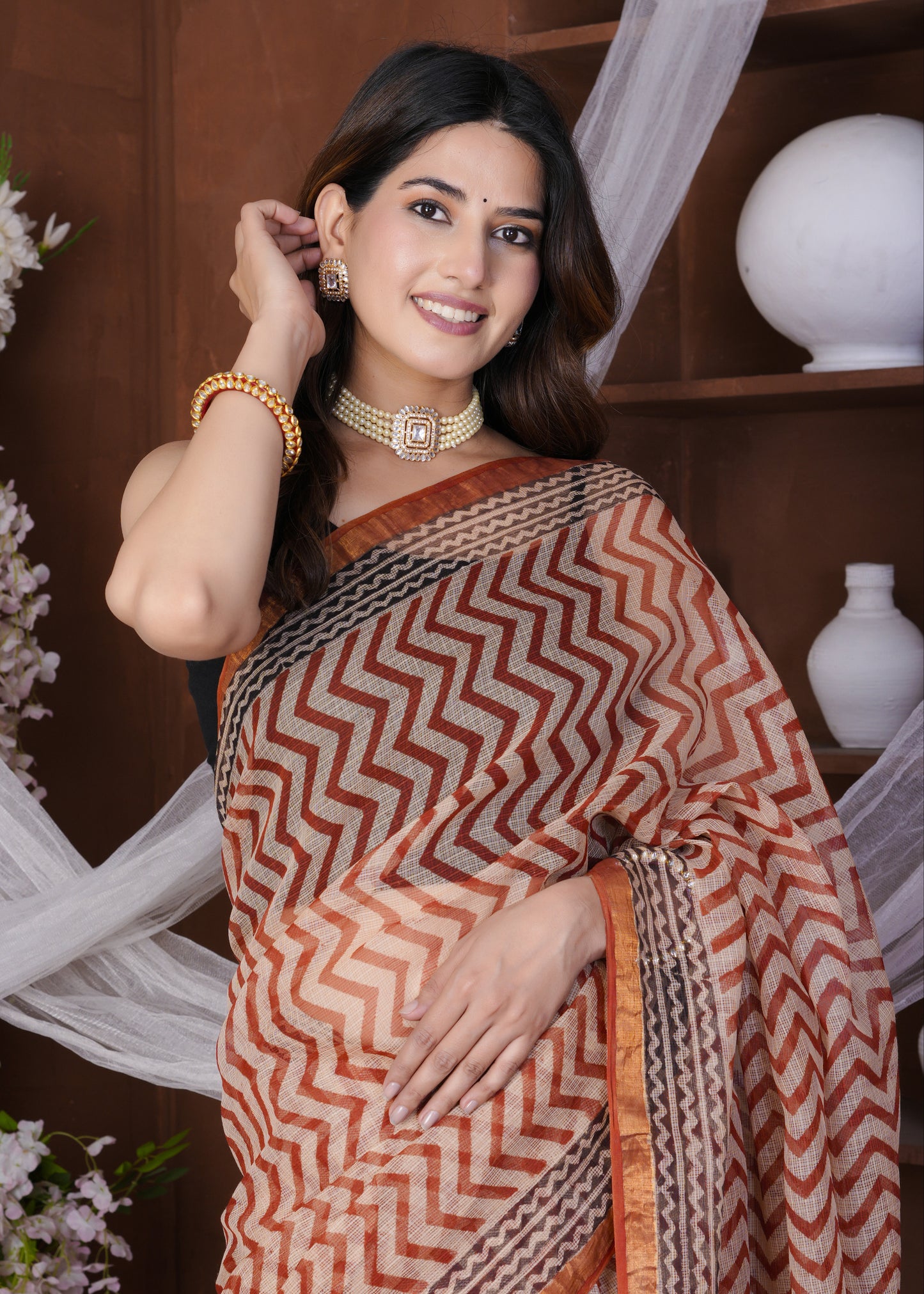 Stria: Falu Red Dabu Print Kota Doria Saree