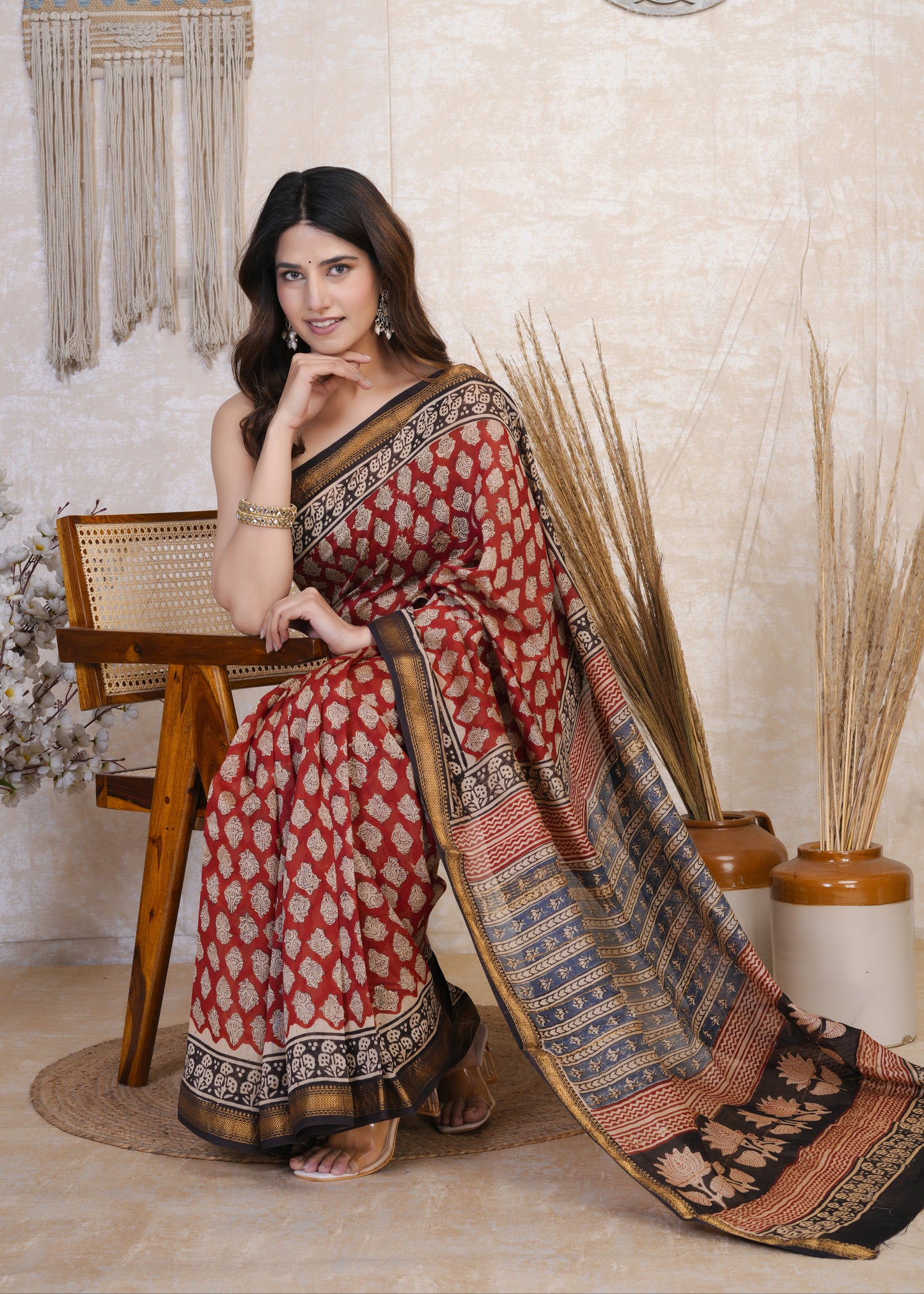 Ragini: Persian Red Bagru Maheshwari Silk Saree