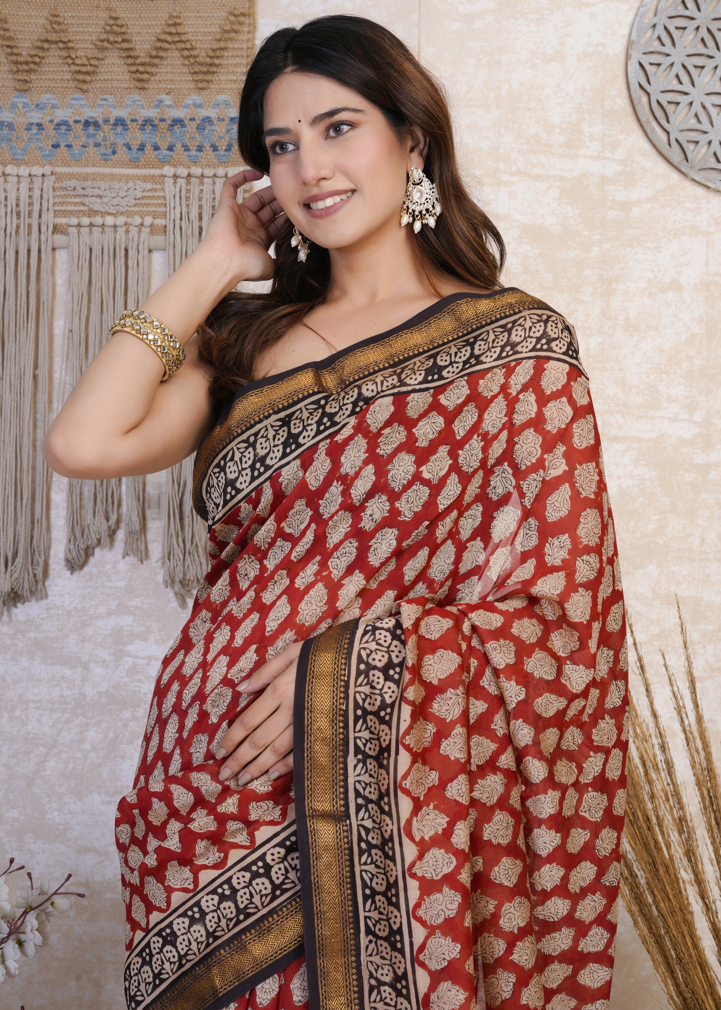 Ragini: Persian Red Bagru Maheshwari Silk Saree