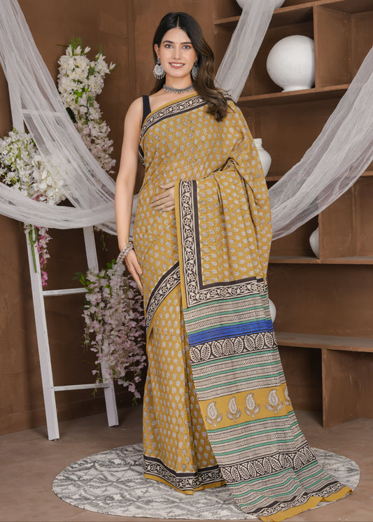 Sandhya: Dusty Orange Bagru Pure Mul Cotton Saree