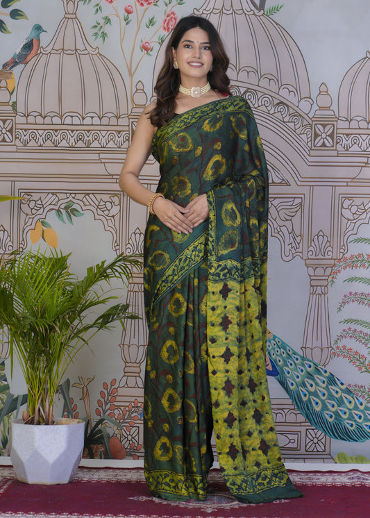 Hari: Authentic Ajrak Print